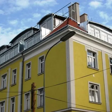 Dominik Apartment